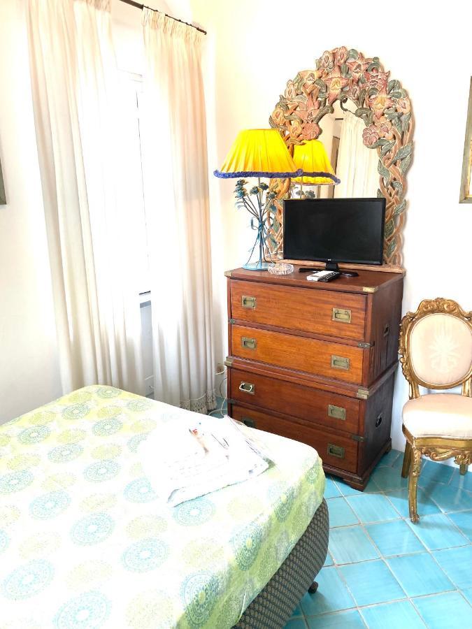 카프리 Il Campanile Sulla Piazzetta B&B 외부 사진